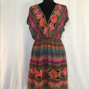 🌹Forever 21+ floral geometric print cold shoulder